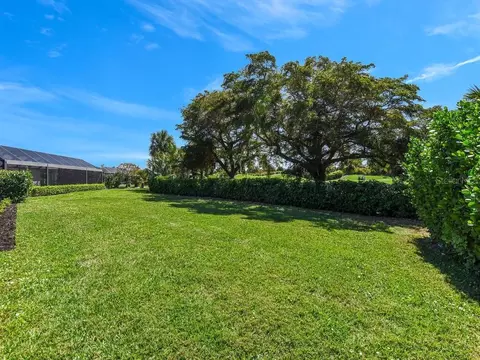 491 Cypress Way E, Naples, FL 34110 photo 41