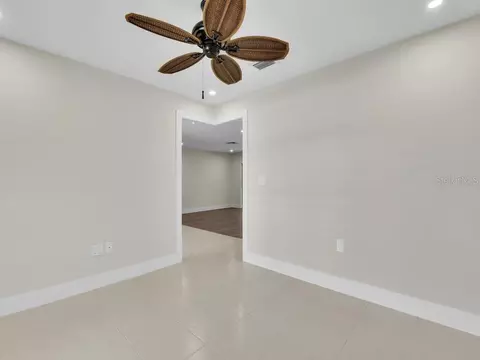 491 Cypress Way E, Naples, FL 34110 photo 15