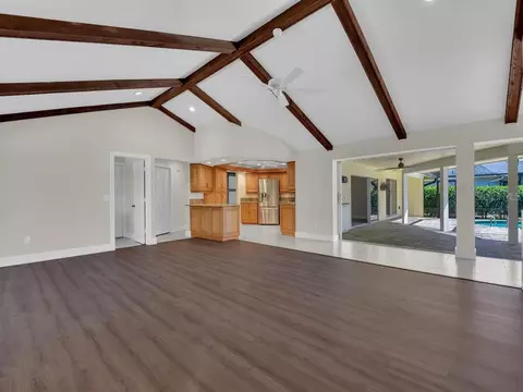 491 Cypress Way E, Naples, FL 34110 photo 19