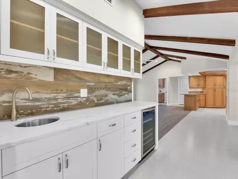 491 Cypress Way E, Naples, FL 34110 photo 6