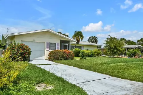 371 Peppertree Rd, Venice, FL 34293