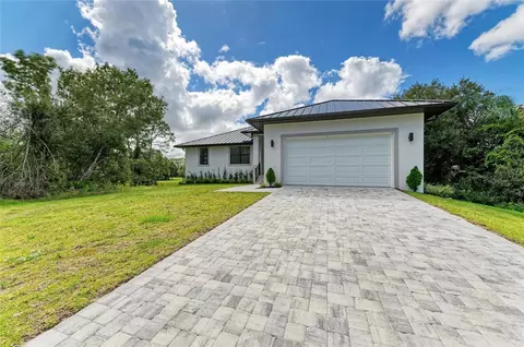 16760 Acapulco Rd, Punta Gorda, FL 33955