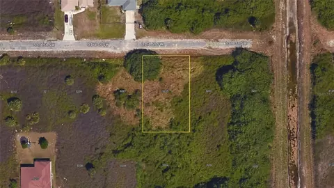 3205 33rd St SW, Lehigh Acres, FL 33976