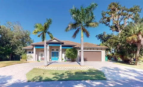157 Hoffer St, Port Charlotte, FL 33953