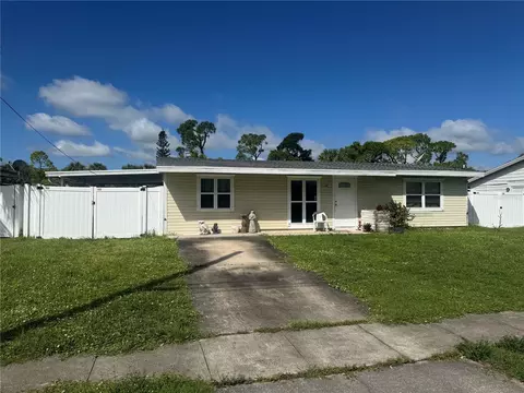 2089 Hariet St, Port Charlotte, FL 33952