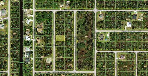 72 Pompano St, Port Charlotte, FL 33953
