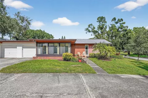 2320 Shelly Dr #B, Palm Harbor, FL 34684