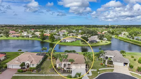 310 Lake Tahoe Ct, Englewood, FL 34223