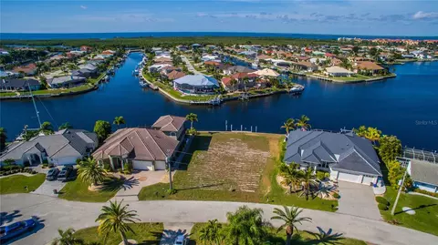 2630 Parisian Ct, Punta Gorda, FL 33950