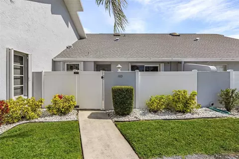 707 SW 3rd Ct #103, Cape Coral, FL 33991