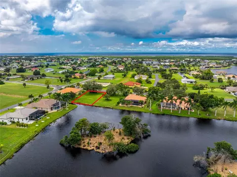 17204 Cape Horn Blvd, Punta Gorda, FL 33955