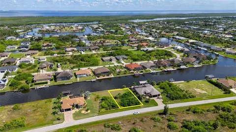 8292 Tecumseh Cir, Port Charlotte, FL 33981
