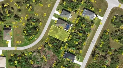 172 Spring Dr, Rotonda West, FL 33947
