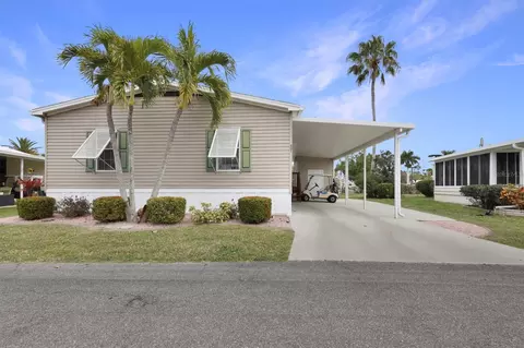 2100 Kings Hwy #501, Port Charlotte, FL 33980