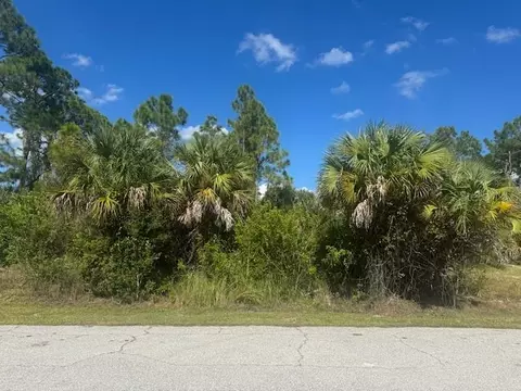 E Hallmark Blvd, North Port, FL 34288