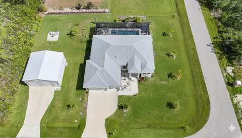 1222 Agnew St, Punta Gorda, FL 33980