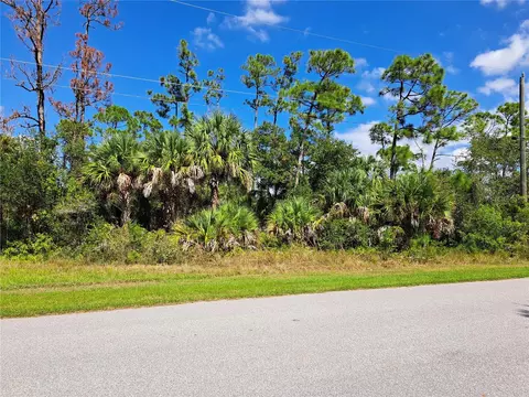 15010 Carousel Ln, Port Charlotte, FL 33953