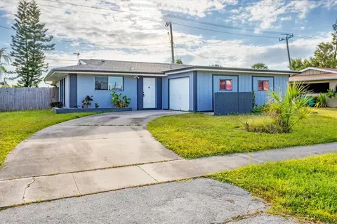 2529 Ednor St, Port Charlotte, FL 33952