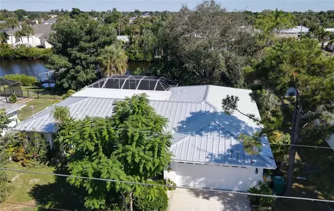 18422 Burkholder Cir, Port Charlotte, FL 33948
