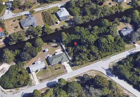 7236 Memorial Dr, Port Charlotte, FL 33981
