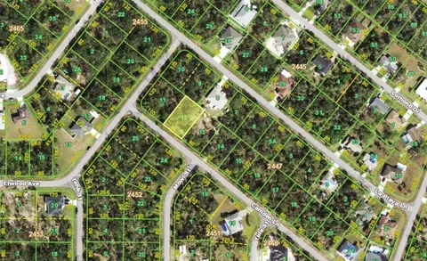 260 Camden Ln, Port Charlotte, FL 33953