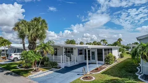 2100 Kings Hwy #127, Port Charlotte, FL 33980