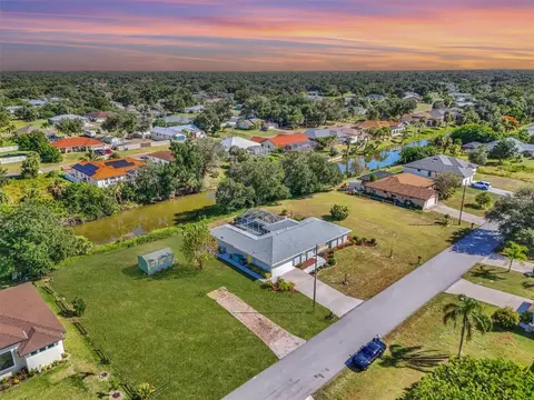 1042 Strasburg Dr, Port Charlotte, FL 33952