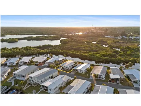 119 Lazy River Rd, North Port, FL 34287