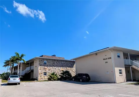 3126 Harbor Blvd #5B, Port Charlotte, FL 33952