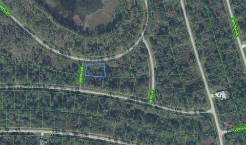 8823 Oviedo St, Sebring, FL 33872