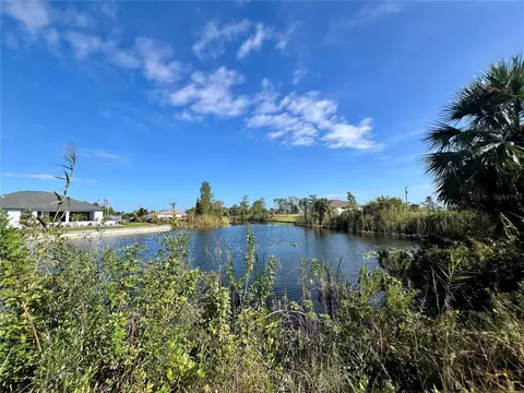 1515 NE 32nd Ln, Cape Coral, FL 33909