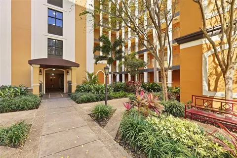 12544 Floridays Resort Dr #312B, Orlando, FL 32821