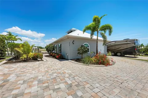 8239 SW Sand Crane Cir #LOT 11, Arcadia, FL 34269
