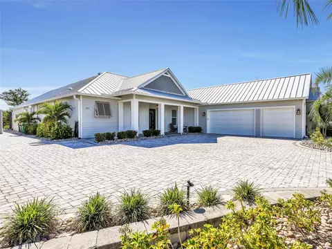 28976 Smugglers Ln, Punta Gorda, FL 33982