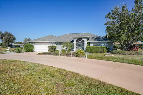 2 Broadmoor Rd, Rotonda West, FL 33947