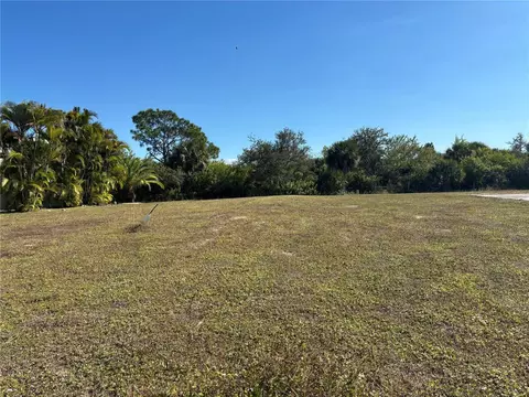 7466 Silage Cir, Port Charlotte, FL 33981