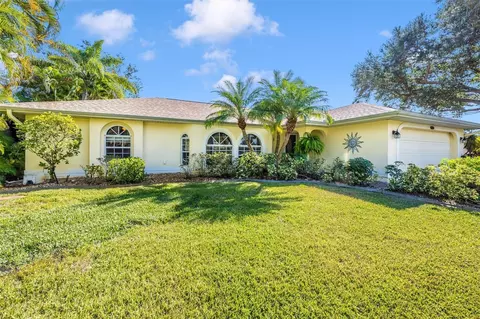552 Mccabe St, Port Charlotte, FL 33953