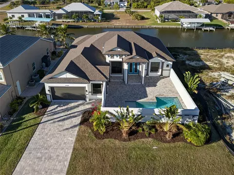 15060 Aquarius Cir, Port Charlotte, FL 33981