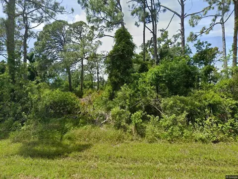 3501 Yarrow St, Port Charlotte, FL 33981