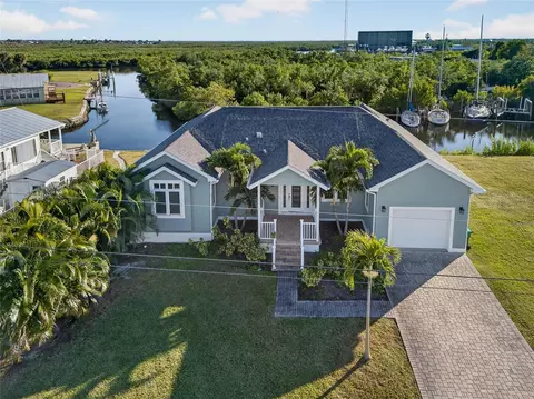 631 Tahiti Ct, Punta Gorda, FL 33950