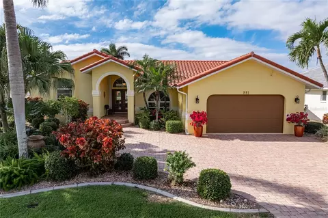 221 Di Vinci Dr, Punta Gorda, FL 33950