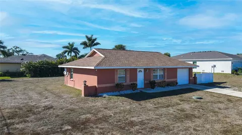 17207 Seashore Ave, Port Charlotte, FL 33948