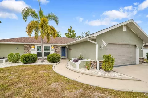 2293 Rio De Janeiro Ave, Punta Gorda, FL 33983