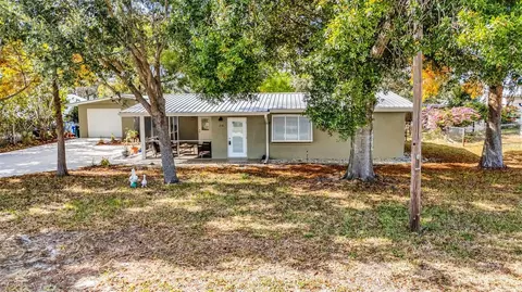 216 Deleon Dr, Punta Gorda, FL 33980