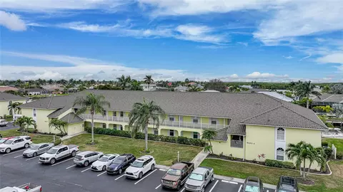 4000 Bal Harbor Blvd #423, Punta Gorda, FL 33950
