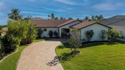 708 Macedonia Dr, Punta Gorda, FL 33950