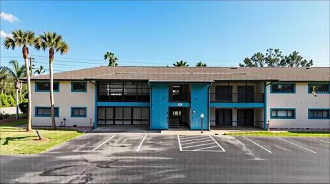 17426 Birchwood Ln #2, Fort Myers, FL 33908