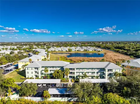 2160 Heron Lake Dr #101, Punta Gorda, FL 33983
