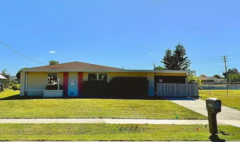 2280 Harbor Blvd, Port Charlotte, FL 33952