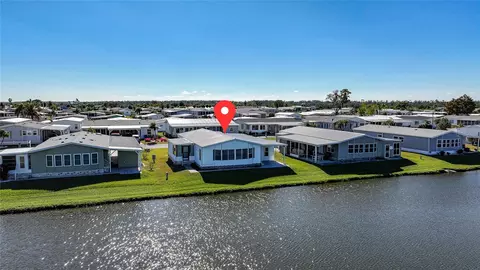 495 Schooner St, North Port, FL 34287